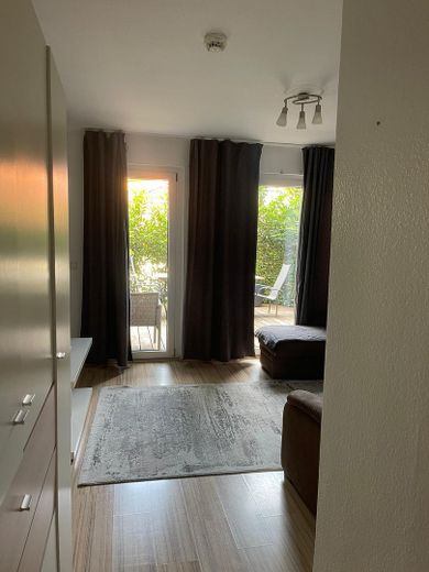 Vermietung einer 2 Zimmer-Wohnung in der St.-Georgen-Straße 1. 75175 Pforzheim – Foto 4