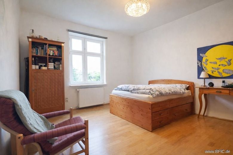 Charmante Altbauwohnung mit Balkon im Münchner Westend – Zimmer 3_ ai