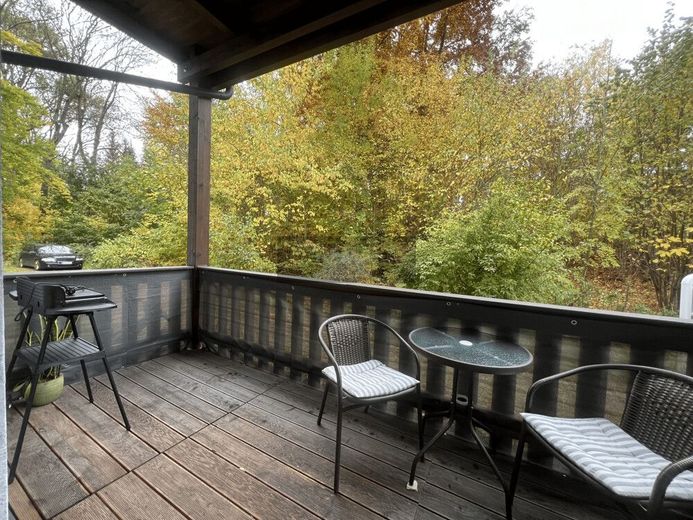 2 Zimmer Erdgeschosswohnung -  Einmaliges Rendite Objekt im Franz Klinkert Haus – Balkon