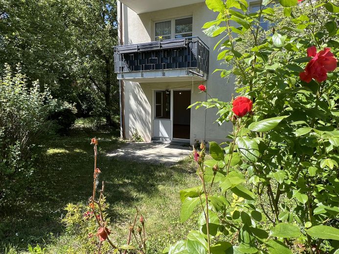 Terrasse Gartenansicht von Süd