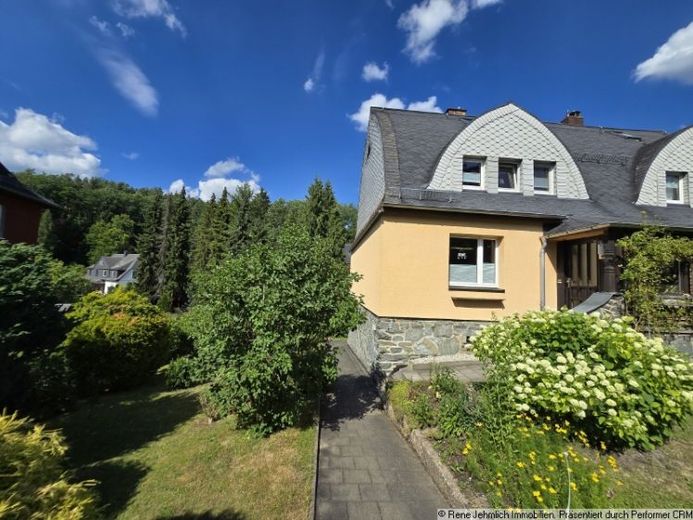 In 2021 modernisierte Doppelhaushälfte mit großem Garten, Kamin, Terrasse und Ausbaureserve – Foto 1