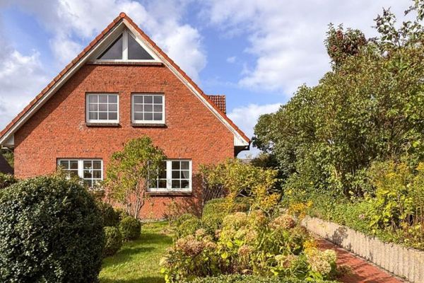 Dream Detached House in Altenholz-Klausdorf