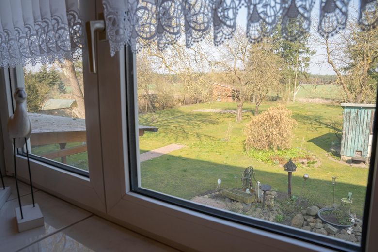 Gartenblick Badezimmer OG