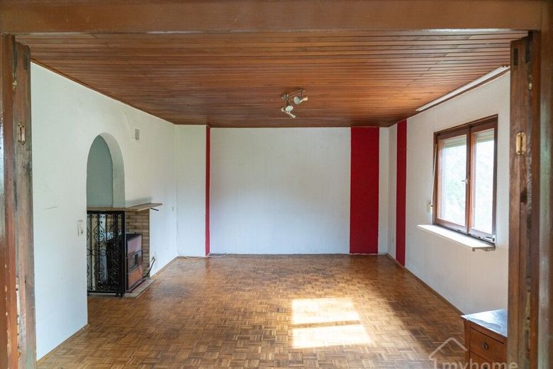 Sanierungsbedürftiges Bungalow mit Nebengebäude &amp; Garage und Keller in Röttenbach – BG+EFH Röttenbach 2 026