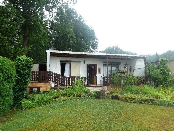 Geräumiger Bungalow mit traumhaftem Fernblick ins Muldental – Foto 1