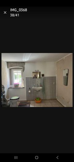 Platzwunder mit ländlichem Charme – HWR mit Toilette