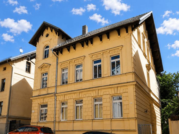 4-Zimmer-DG-Whg in Altbau-Villa – Foto 1