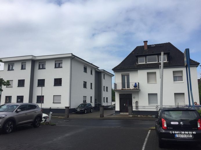 * Provisionsfrei* Vielseitig nutzbare 164 qm Wohnung auf zwei Etagen** – Foto 1