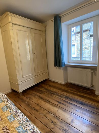 Mieszkanie 2-pokojowe w Traben-Trarbach – Schlafzimmer - möbliert