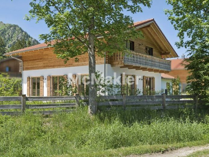 Moderno chalet alpino a Schliersee-Neuhaus – libero da subito e con molteplici possibilità di utilizzo – Foto 1