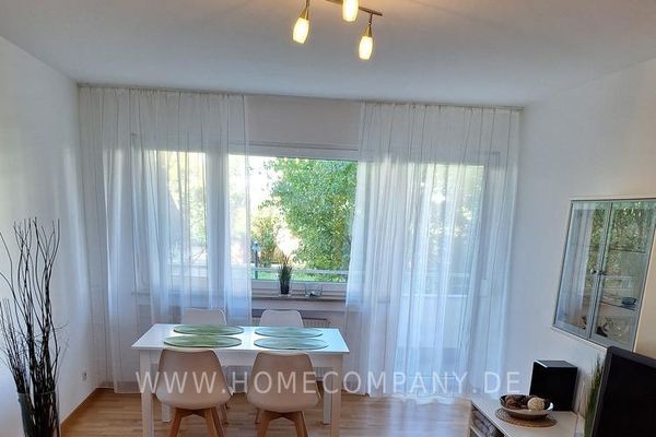 Voll möblierte 2-Zimmer-Wohnung mit Balkon in Laim
