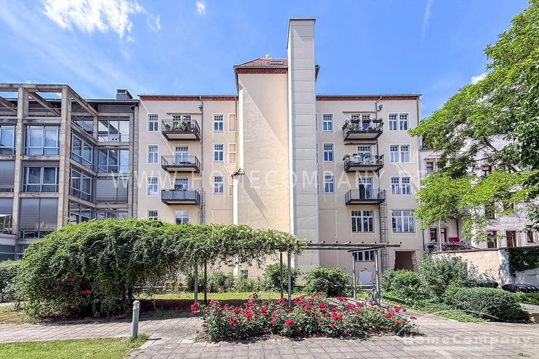 2762203 HomeCompany Dresden Möbliert/Furnished 2-Zimmer Apartment in Dresden-Neustadt max.2 Personen – a677047686b1958ba91d002471fd22a493401068.jpg