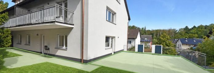 DIETZ: Appartamento con 4 locali, terrazza e giardino in casa di 7 unità con garage e 2 terrazze vicino al Godelsberg, ai margini del bosco!