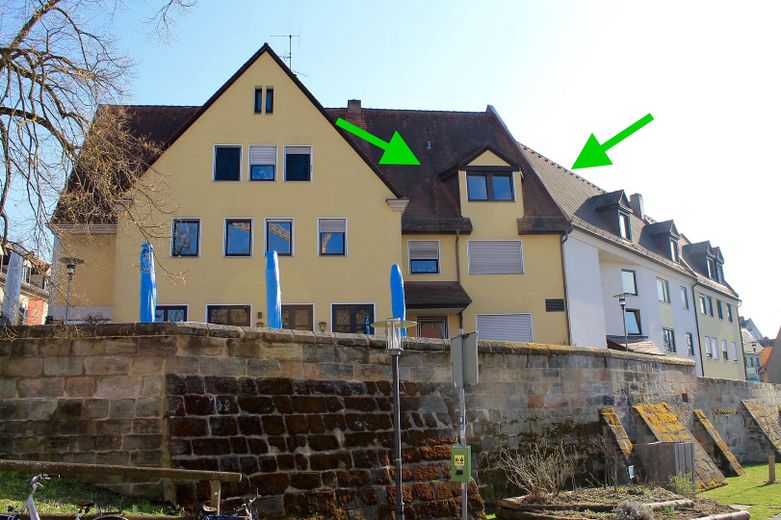 Eingang und Gaube Nordseite