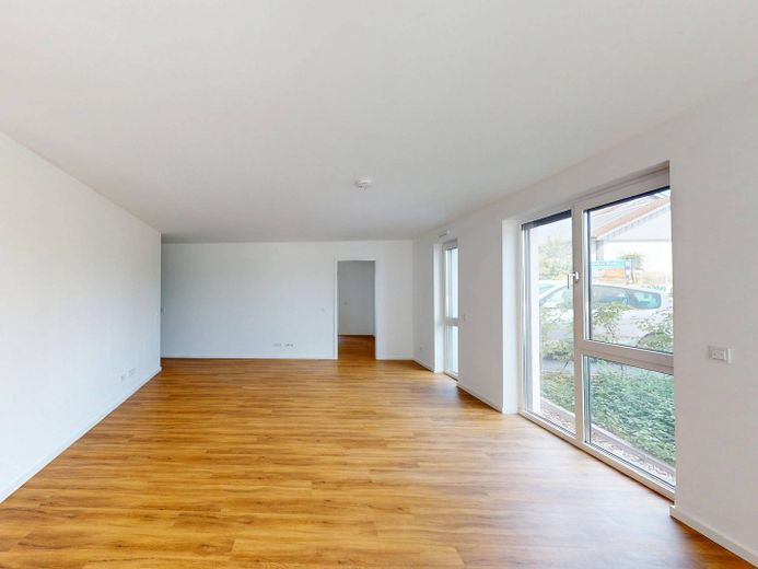 Lichtdurchflutete 3-Zimmer-Wohnung mit EINBAUKÜCHE, BALKON und 2 Bädern – Ansicht VI: Wohn- und Esszimm…