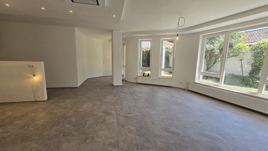 Neu umgebaute Traumwohnung in zentraler Lage von Memmingen – Essen / Ausgang Terrasse