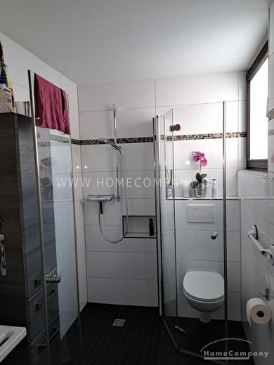 Möblierte 2,5-Zimmerwohnung mit Terrasse und Gartenzugang in Bonn-Dottendorf! – 6cab6ede99fb558306dbac23e962f2699d94ff01.jpg