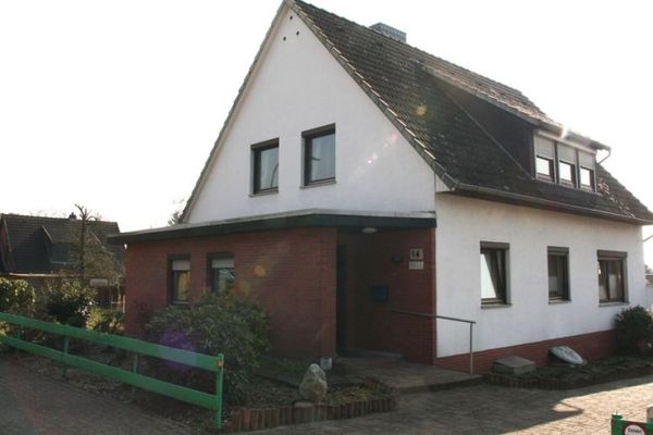 Preissenkung.....Zweifamilienhaus mit Potential ... !!!