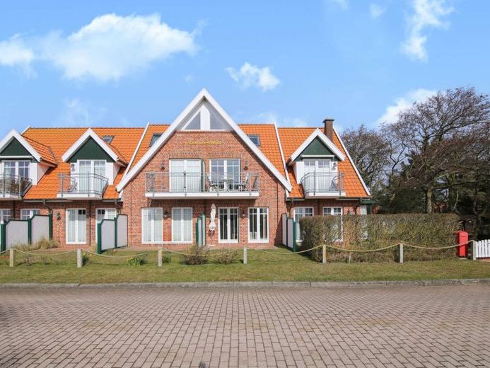 Квартира для отдыха с характером рядного среднего дома, ок. 83 м², с балконом и террасой на Юисте - Лоог – Foto 1