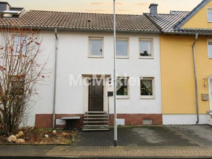 Gestalten statt suchen – Sanierungsobjekt mit Garten, Ausbaureserve & Stellplatz in Kerpen – Foto 1