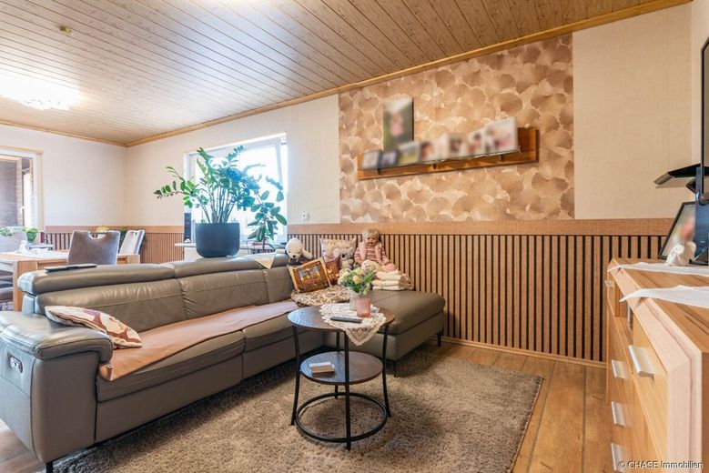 Großzügiges 3-Familienhaus in idyllischer Feldrandlage von Hessisch Oldendorf - OT Rohden! – EG Hp - Wohnraum 1 Ansicht 2