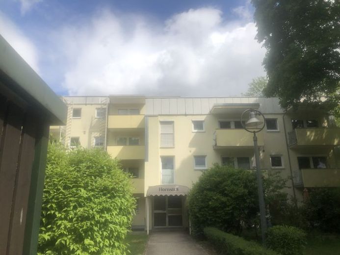 Sonniges 1 Zimmer Apartment mit Balkon – Foto 1