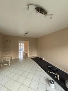 Wohnbereich ELW ausgeräumt