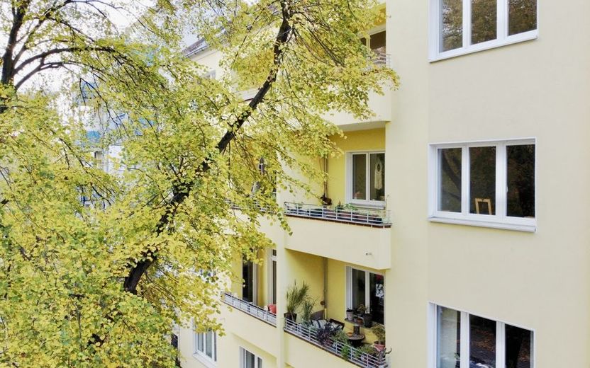 Gebäude