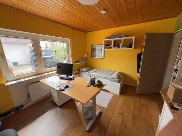 Arbeitszimmer