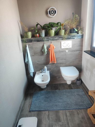 WC und Bidet OG