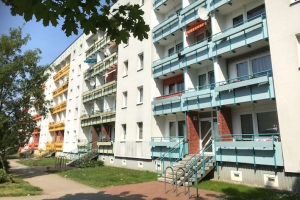 Für ihre kleine Familie, mit EBK!