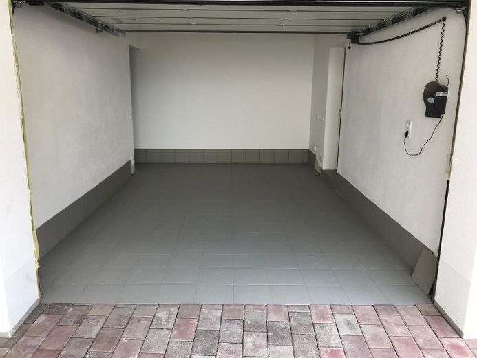 Garage - EG