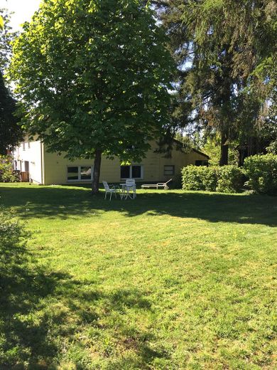 Haus Gartenansicht
