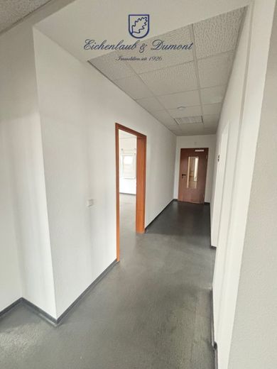 Moderne Bürofläche im Gewerbegebiet Saarlouis-Röderberg – Flur