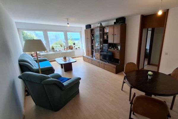 Helle 3-Zimmer-Wohnung mit Turmbergblick in Karlsruhe Durlach