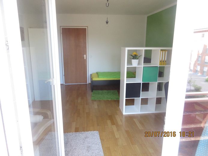 Schöne helle 3 Zimmer Wohnung im Zentrum vermietet oder unvermietet – Foto 2