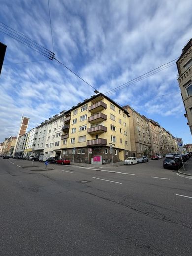 Großzügig geschnittene 2‑Zimmer‑Wohnung in zentraler West‑Lage von Stuttgart – 79408640-c924-4313-b689-62c81adf7501