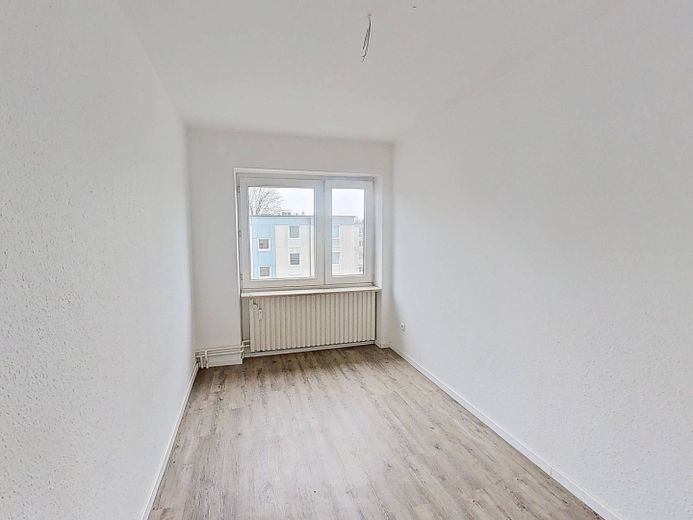 Perfetto per una coppia: appartamento con 3 locali, BALCONE e CUCINA ARREDATA – Ansicht I: Schlafzimmer II