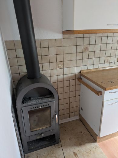 Schöne 4 Zimmer Wohnung mit Balkon und Garten – Küche