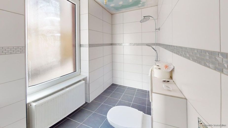 Teilsanierte Kapitalanlage zwei für eins im Herzen von Klarenthal – Bad EG
