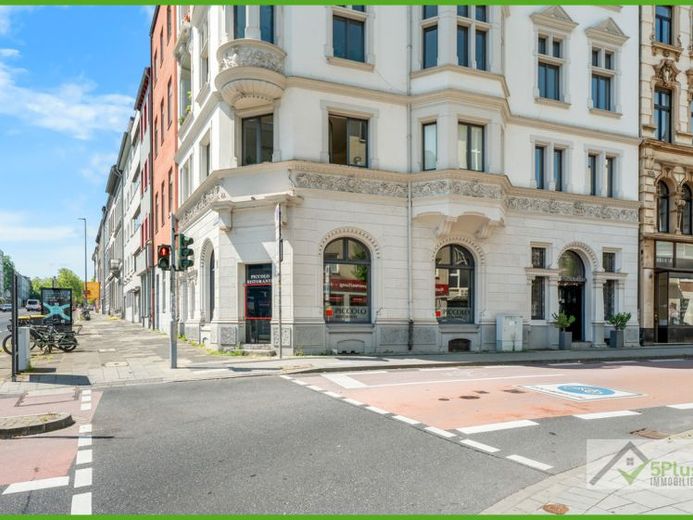 +5PLUS+ AACHEN - MITTE: REPRÄSENTATIVE BÜROFLÄCHE IM DENKMALGESCHÜTZTEN WOHN- UND GESCHÄFTSHAUS +++ – फोटो 1
