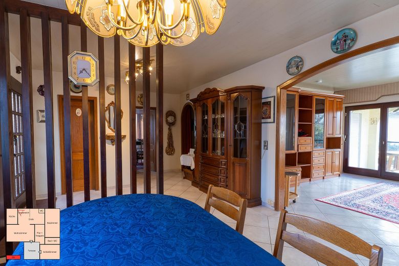 Ideales Haus für Familie mit 2–4 Kinder in sehr ruhiger Traumlage und viel Platz in Bühl-Weitenung – Blick aus dem Essbereich