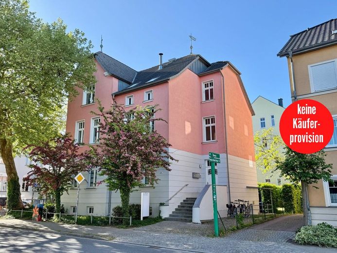 HORN IMMOBILIEN ++RESERVIERT! Neubrandenburg, schöne 4-Raum ETW im EG mit Balkon, 2 Parkplätze -bezugsfrei- – 4-Raum Eigentumswohnung