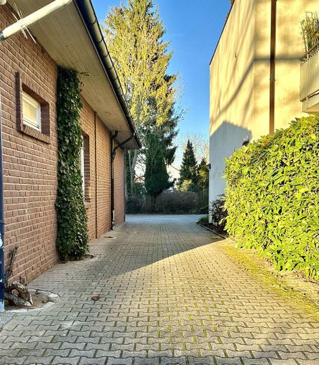 Zufahrt zu den Parkplätzen