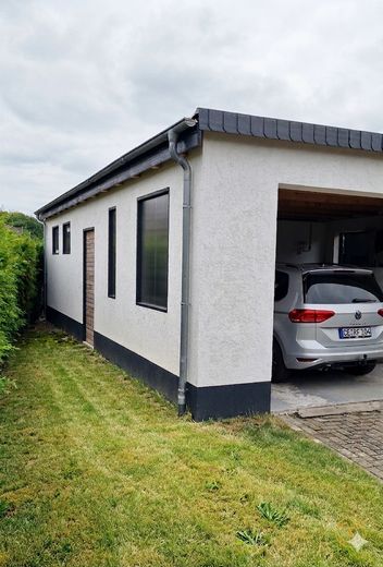 Baugrundstück für EFH, mit Bestand & Vorbescheid – Nebeneingang (West)