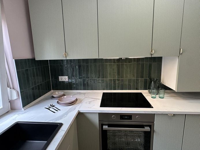 Hochwertig Möbliertes 2 Zi. Apartment Heilbronn – Küche 1