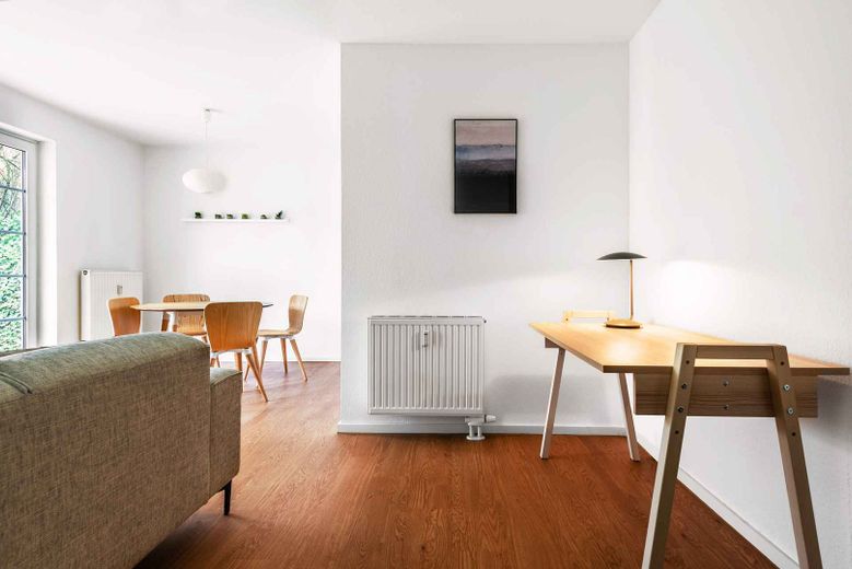 Wunderschöne ZZKBB Wohnung in bester Lage – Arbeitsecke