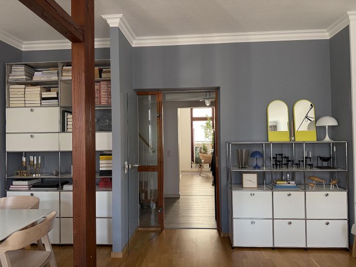 Listed monument-protected maisonette · 137m²· 70 m² roof terrace · elevator · vacant · Leipzig Zentrum-Nord – Wohnzimmer