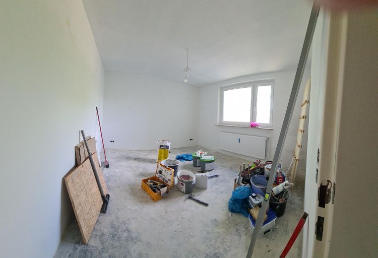 Erstbezug nach Sanierung - 4-Zi Wohnung mit Balkon – Zimmer 4 - in Renovierung