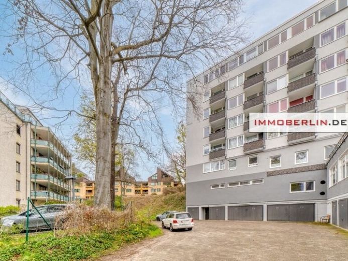 IMMOBERLIN.DE - Top-Lage! Helle 1-Zimmer-Wohnung mit Loggia in Zehlendorf – Foto 1